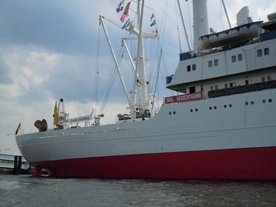 Cap San Diego im Hamburger Hafen