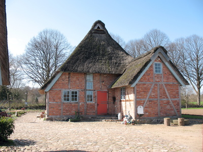 Ratekau Reetdachhaus mit Anbau