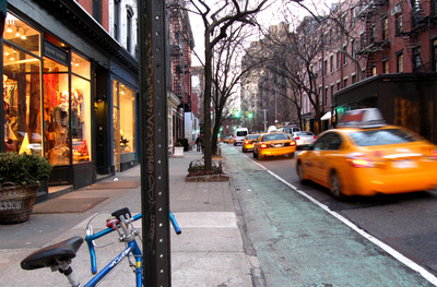 Manhattan - Bleeckerstreet mit Taxis