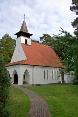 Evangelische Dorfkirche in Baabe auf Rügen
