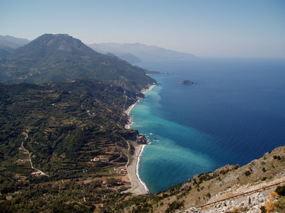 Mittelmeerbucht auf der griechischen Insel Evia (euboea)