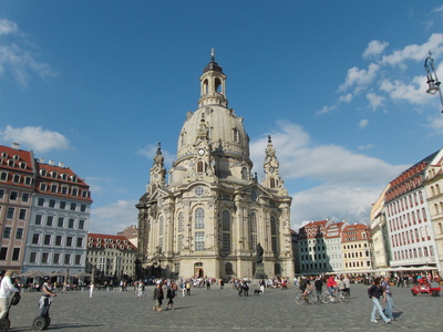 Dresdener Frauenkirche mit Neumarkt