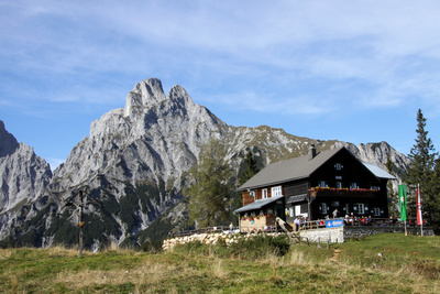 Mödlingerhütte mit Reichenstein