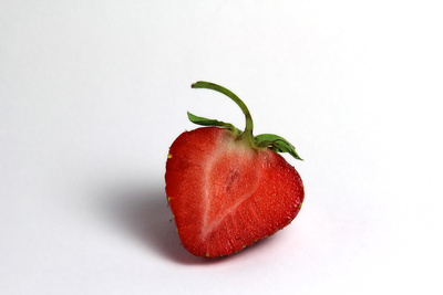 Halbe Erdbeere