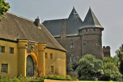 Krefelder Burg Linn und Herrenhaus