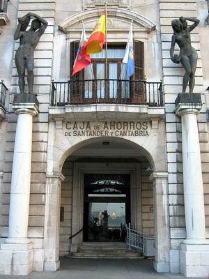 Gebäudeeingang in Santander