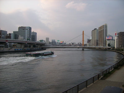 Fluss in Tokyo