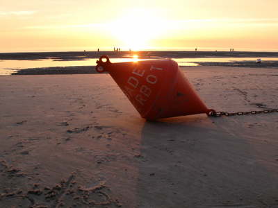 Strandboje