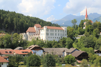 Schloss Ehrenburg