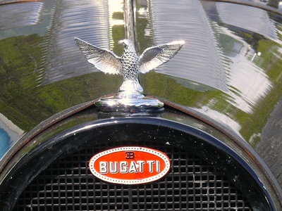 Bugatti frontal