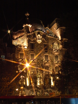 Casa Batllo bei Nacht