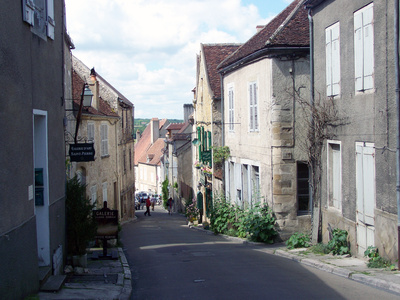 Dorf in Burgund (Frankreich)