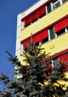Farbenfrohe Fassade