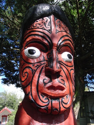 Neuseeland - Skulptur der Maori