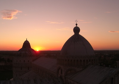 Dom von Pisa im Sonnenuntergang