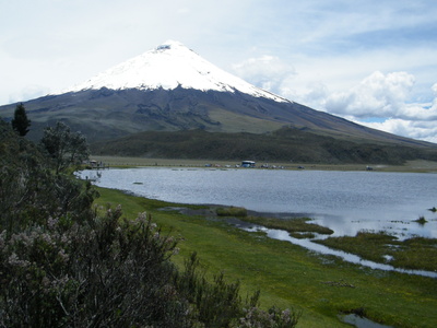 Cotopaxi  5897 m