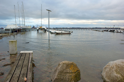 Überschwemmung am Hafen