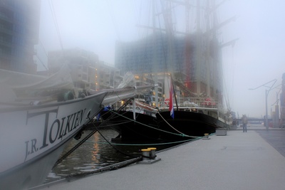 Hamburg im Nebel