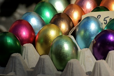 Ostern Metallic.