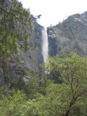 Wasserfall im Yosemite National Park, Kalifornien, USA