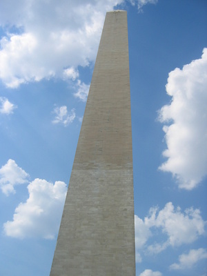 Perspektivaufnahme des Oblisk "Washington Monument", Washington D.C., USA