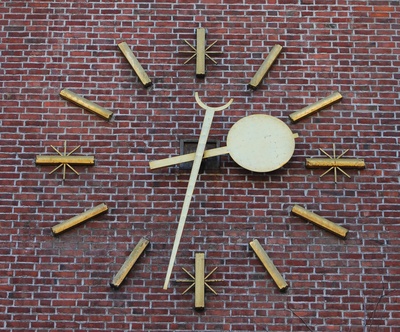 Münchener Uhren 15