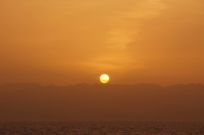 Sonnenaufgang über Saudi Arabien