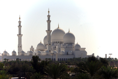 Die Sheikh Zayed Grand Moschee in Abu Dhabi