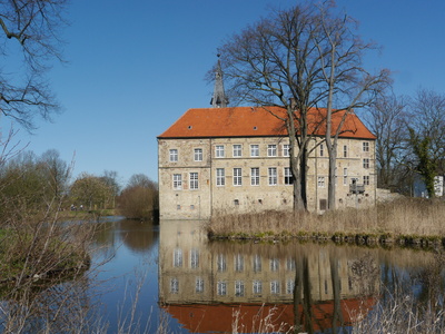 Burg Lüdinghausen  . . .
