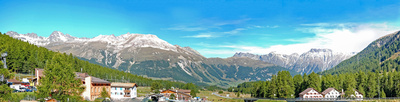 Blick von Pontresina auf die Rhätischen Alpen