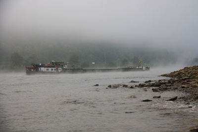 Schiff im Nebel