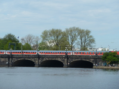 Lombardsbrücke mit Bahn 2