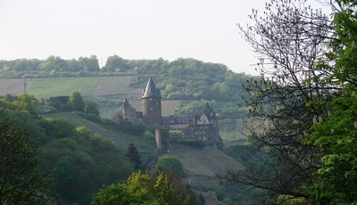 Blick auf Burg Stahleck