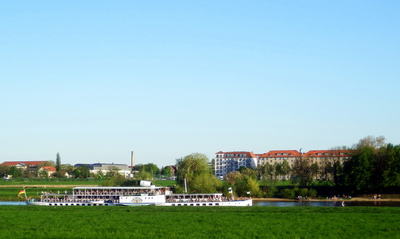 Raddampfer "Leipzig" in Dresden auf der Elbe