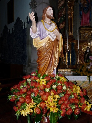 Christus im Blumenmeer