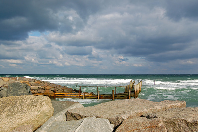 Marode Steganlage im Fischerhafen von Vitt bei Kap Arkona (Rügen)