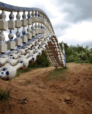 Brücke aus Porzellan