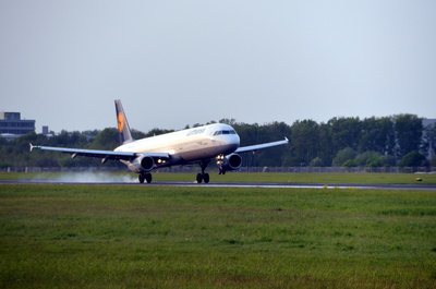 Lufthansa approaching