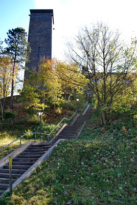 Burgturm der ehemaligen NS- Ordensburg / Nordeifel