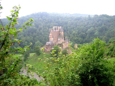 Blick auf Burg Eltz