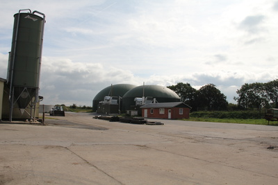 Biogasanlage2_August_2012_Philipp_Pohlmann