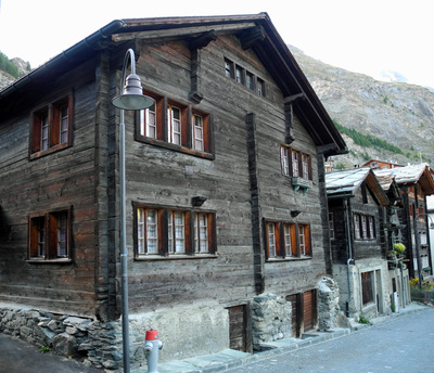Holzhäuser in Zermatt