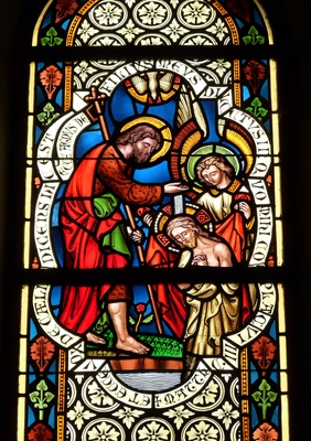 Taufe Jesu (Kirchenfenster)