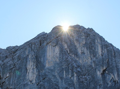 Bergwelt in Licht und Schatten 05