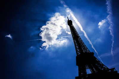 Erlebnis Eiffelturm - voll im Gegenlicht