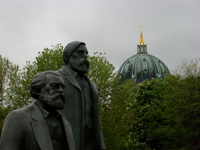 Marx-Engels-Forum und Berliner Dom, Berlin-Mitte