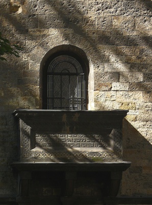 Balkon beim jüdischen Friedhof in Prag