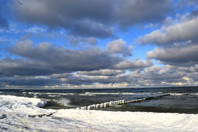 winterlicher Ostseestrand