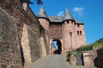 Burg Hengebach in der Eifel #9