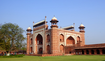 Eingangstor zum Taj Mahal 12